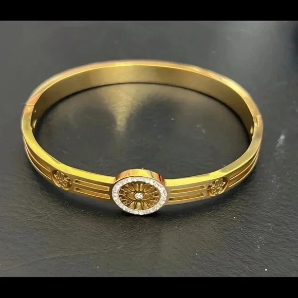 Evil Eye Stainless Steel Bracelet Bangle 🪬🧿 - Picture 5 of 5